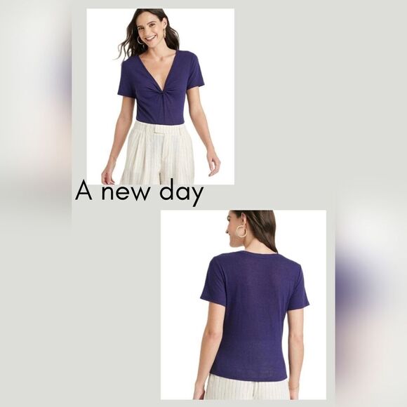 A new Day Twisted Navy V-Neck Top Small - Picture 1 of 3